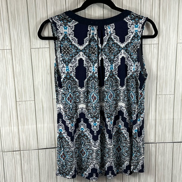 RXB Sleeveless V-Neck Blouse - Picture 2 of 6